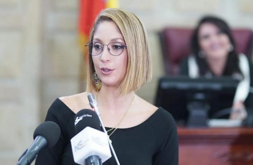  Por plagio, Consejo de Estado suspendió grado de maestría de Jennifer Arias