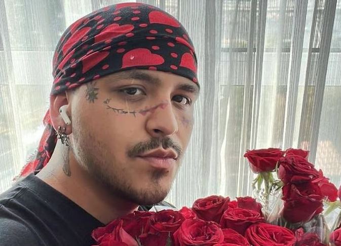  Christian Nodal se borraría sus tatuajes antes del nacimiento de su hija con Cazzu