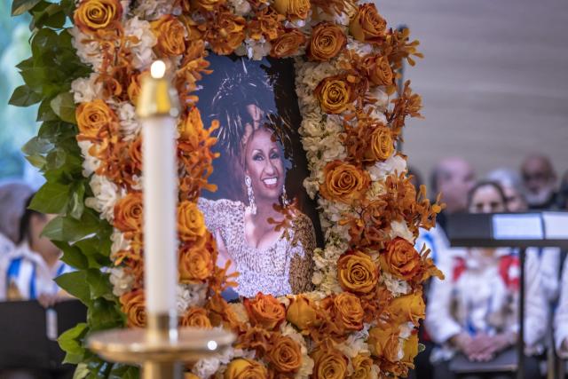  Celia Cruz y el grito “¡Azúcar!” siguen vivos tras cumplirse dos décadas de su muerte