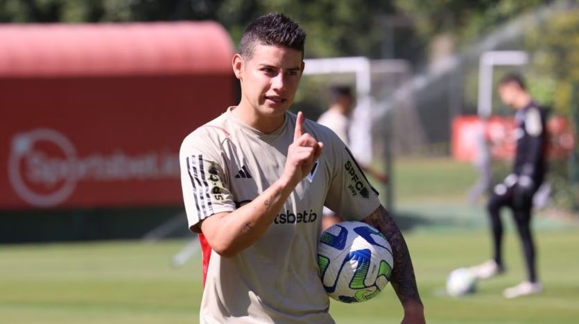  Callando bocas: James Rodríguez demuestra toda su calidad en el entrenamiento de São Paulo