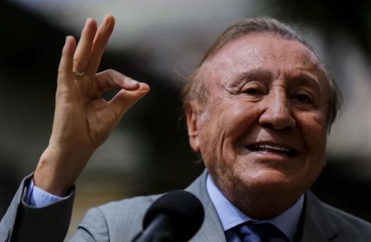  Rodolfo Hernández está en problemas por culpa de una mujer que apareció en su cuenta oficial: ¿qué pasó?