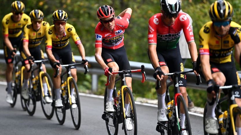  Vuelta a España: Primoz Roglic conquista la etapa 17 y Sepp Kuss salva el liderato; Santiago Buitrago fue protagonista. Repase los mejores momentos