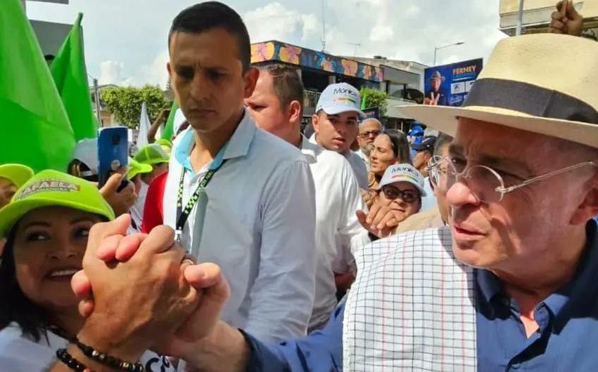  “No hay un solo pago por matar personas inocentes”: Uribe a Petro sobre los ‘falsos positivos’