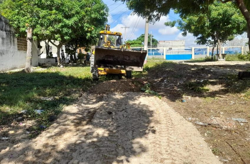  Adelantan limpieza de cuerpos de agua en Soledad